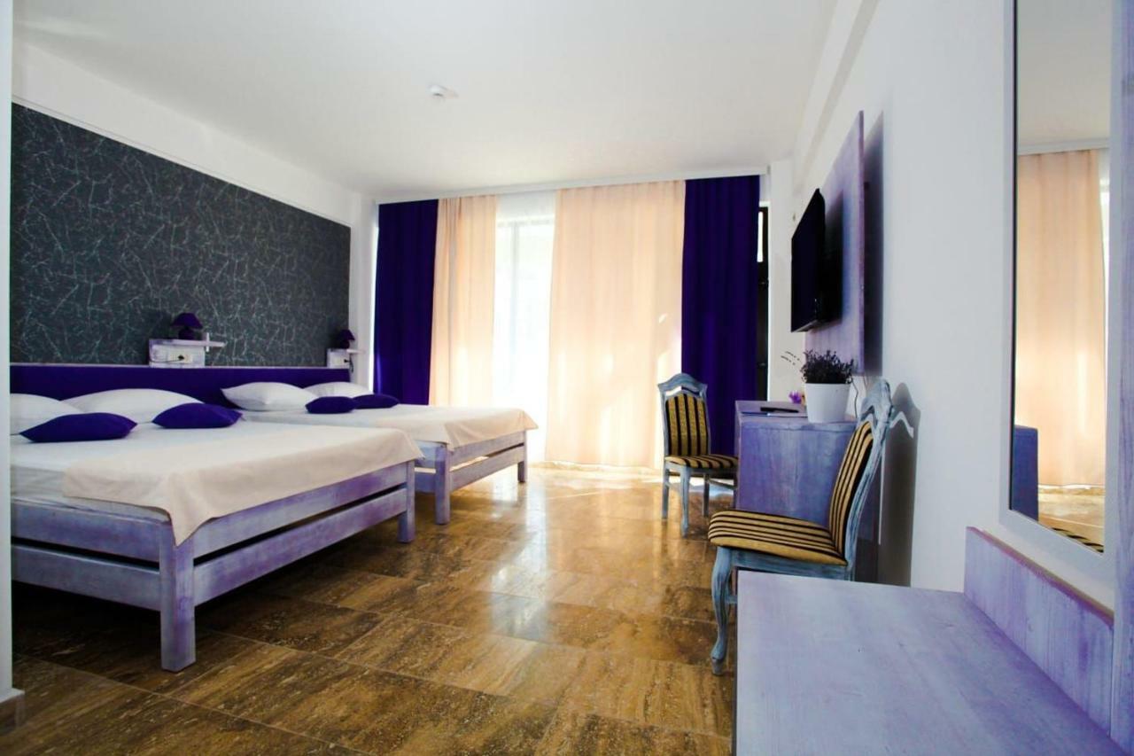 Lavender Villa Navodari Bagian luar foto