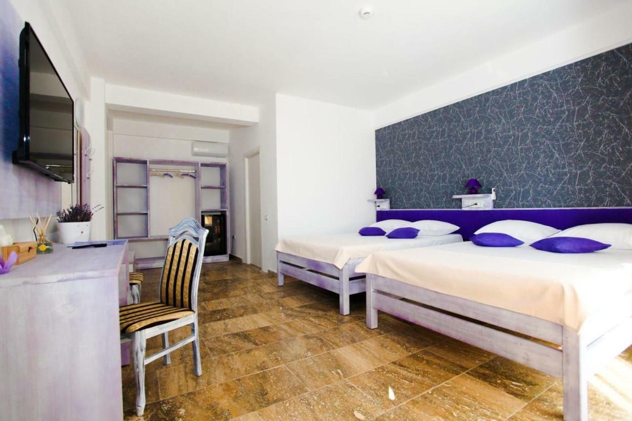 Lavender Villa Navodari Bagian luar foto